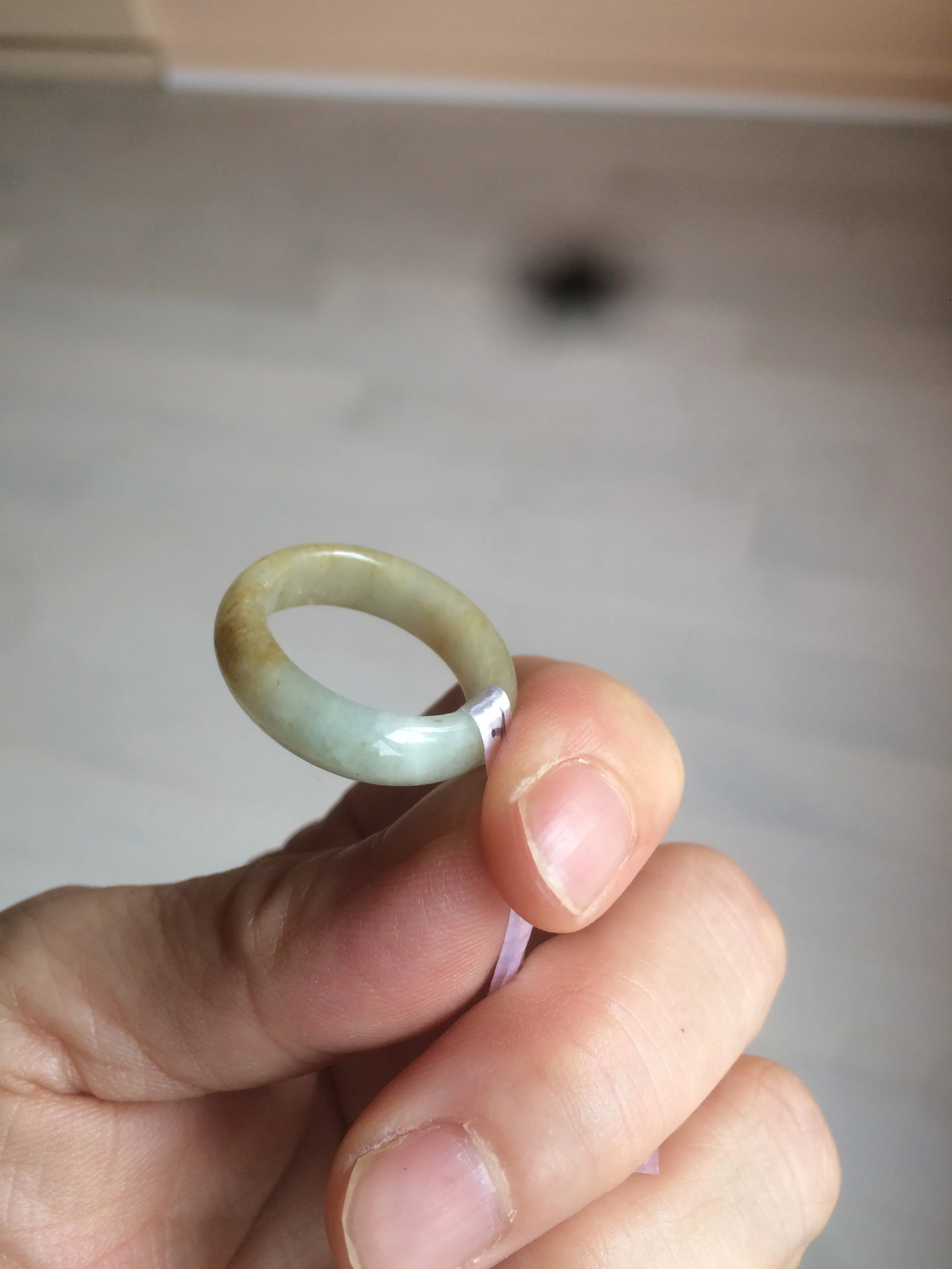 100% natural type A light yellow/gray (黄冰) jadeite jade band ring AZ98