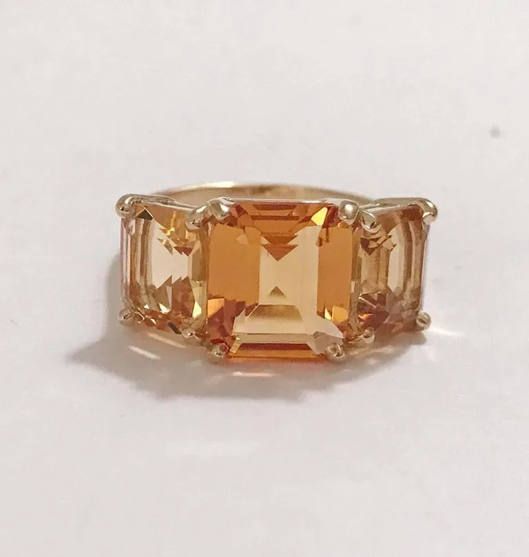 18 Karat Yellow Gold Mini Emerald Cut Ring with Two-Toned Citrine