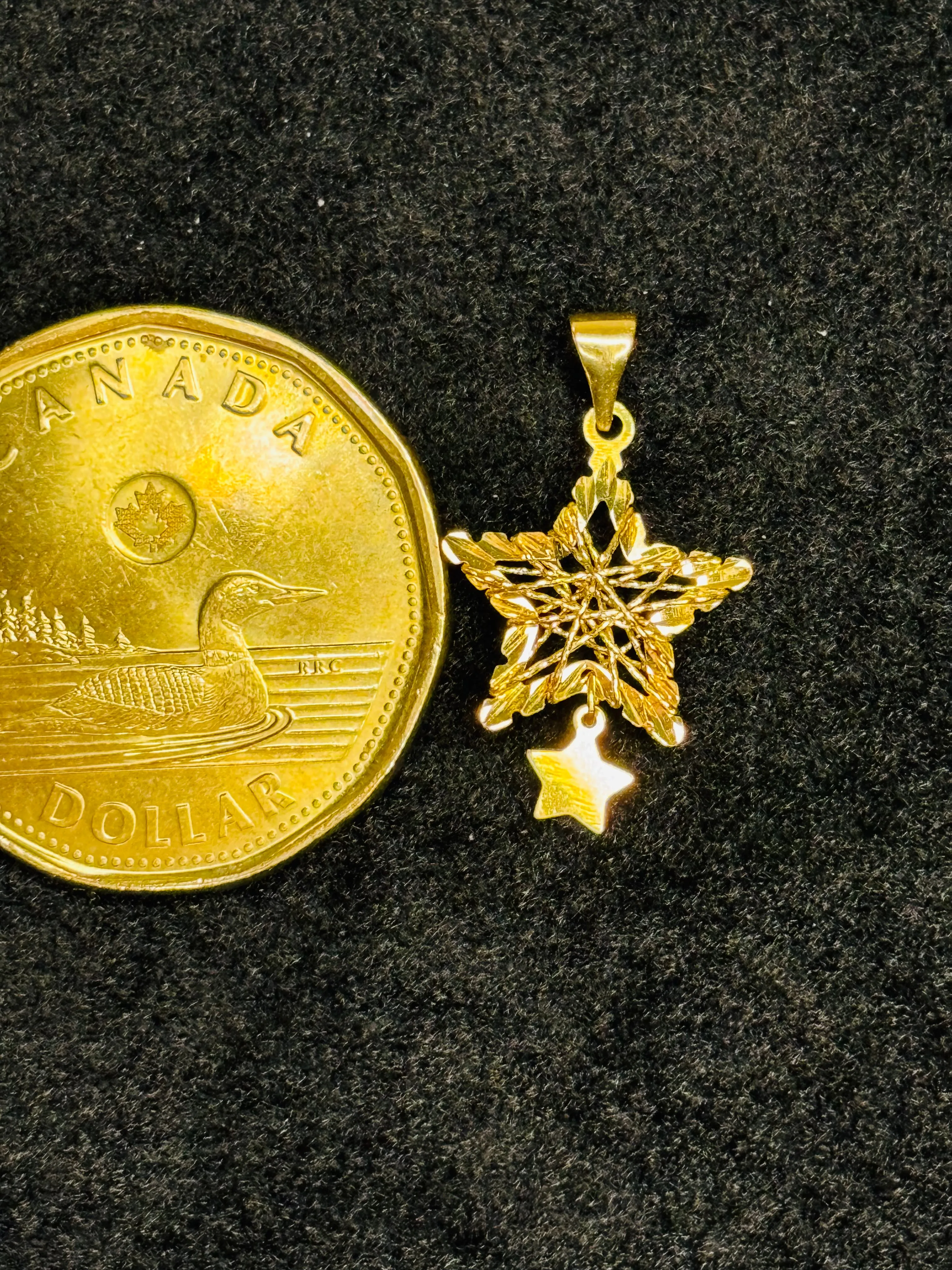 18K Gold Double Star Pendant