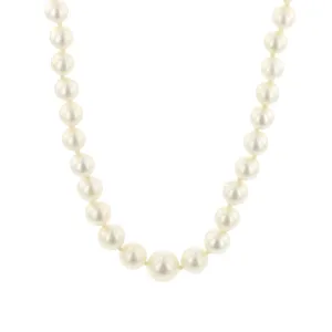 20-Inch Strand of Graduated White Pearls