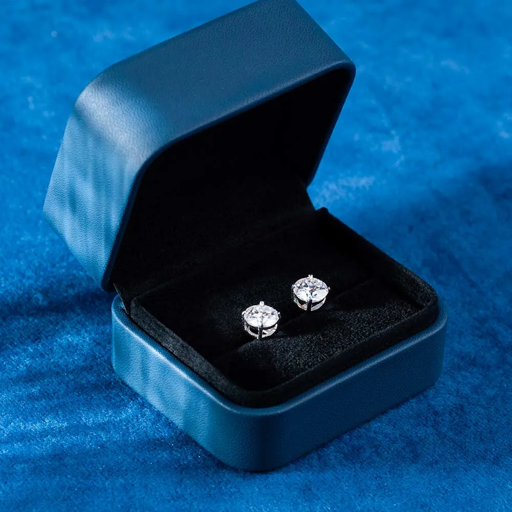 7.5MM Round Moissanite Stud Earrings