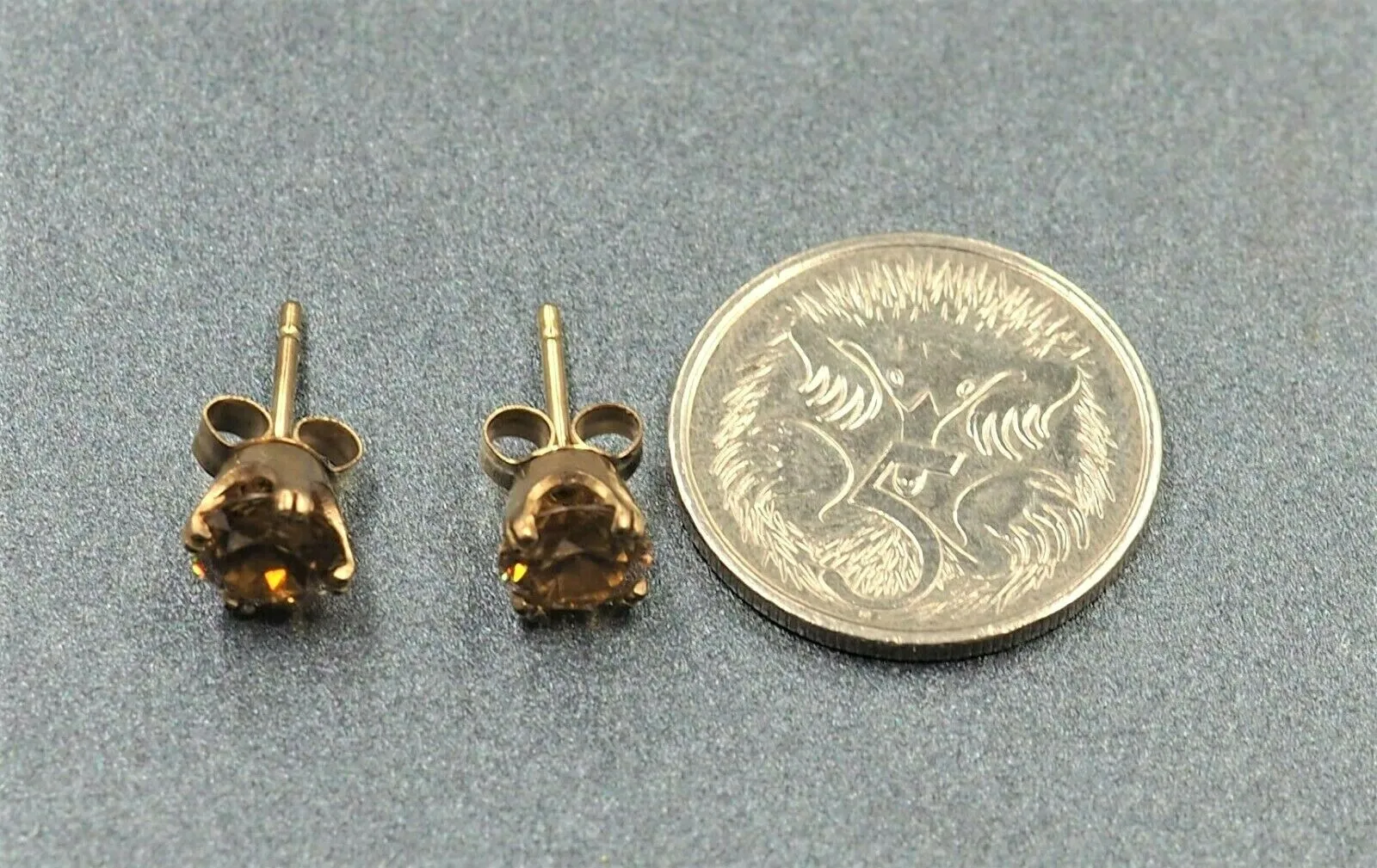 9ct Yellow Gold Golden Sapphire Stud Earrings