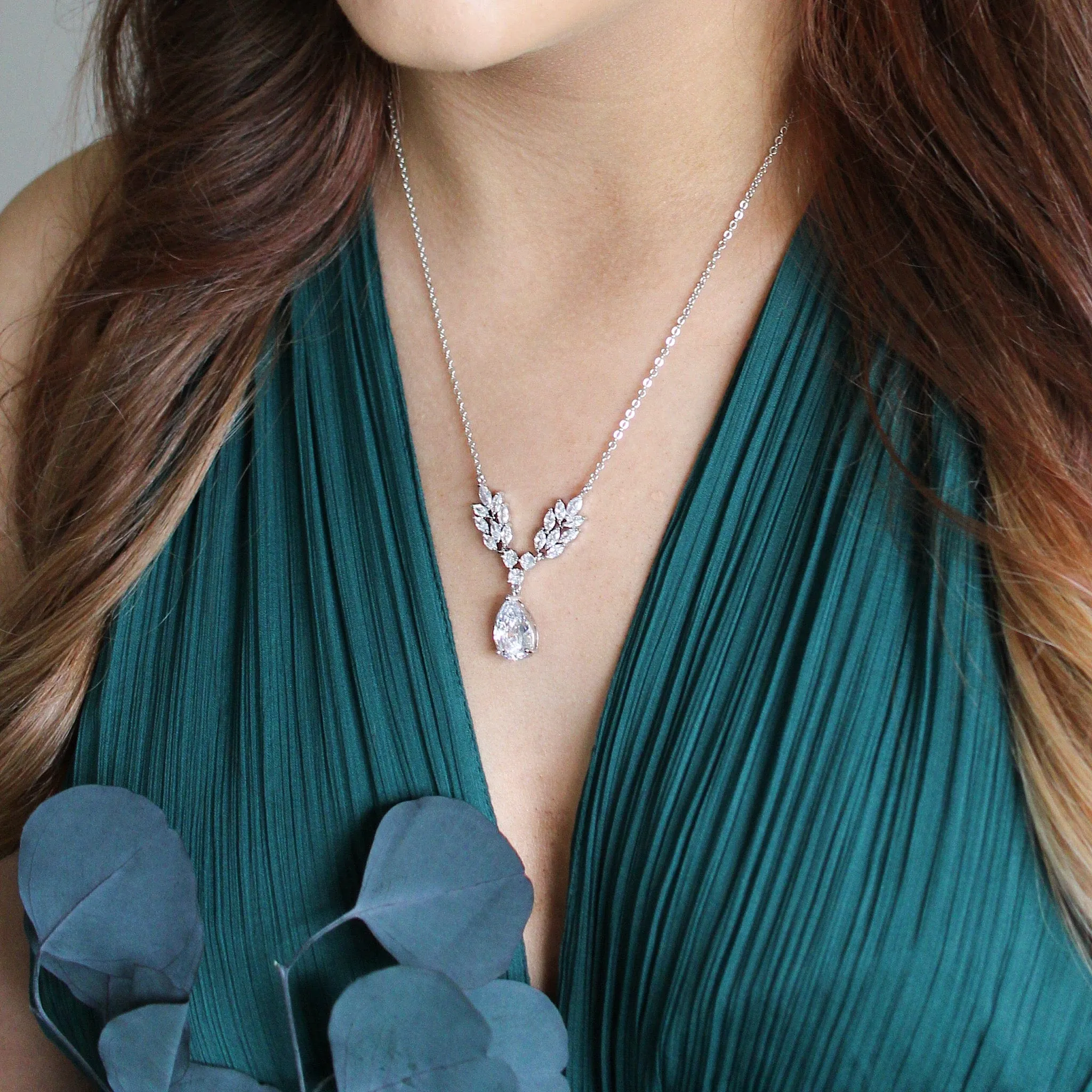 Amelia Bridal Necklace