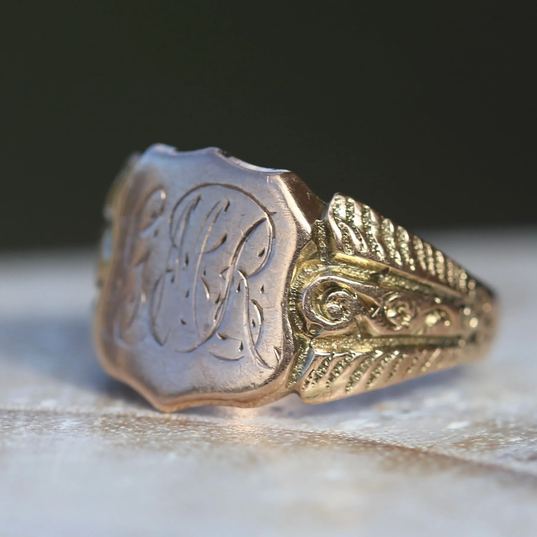 Antique Signet Ring, 9ct Gold, size Q or 8.25