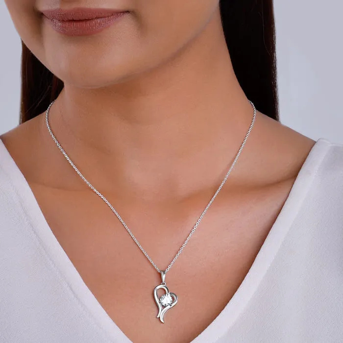 Anushka Sharma Silver Zircon Curl Heart Necklace with Link Chain