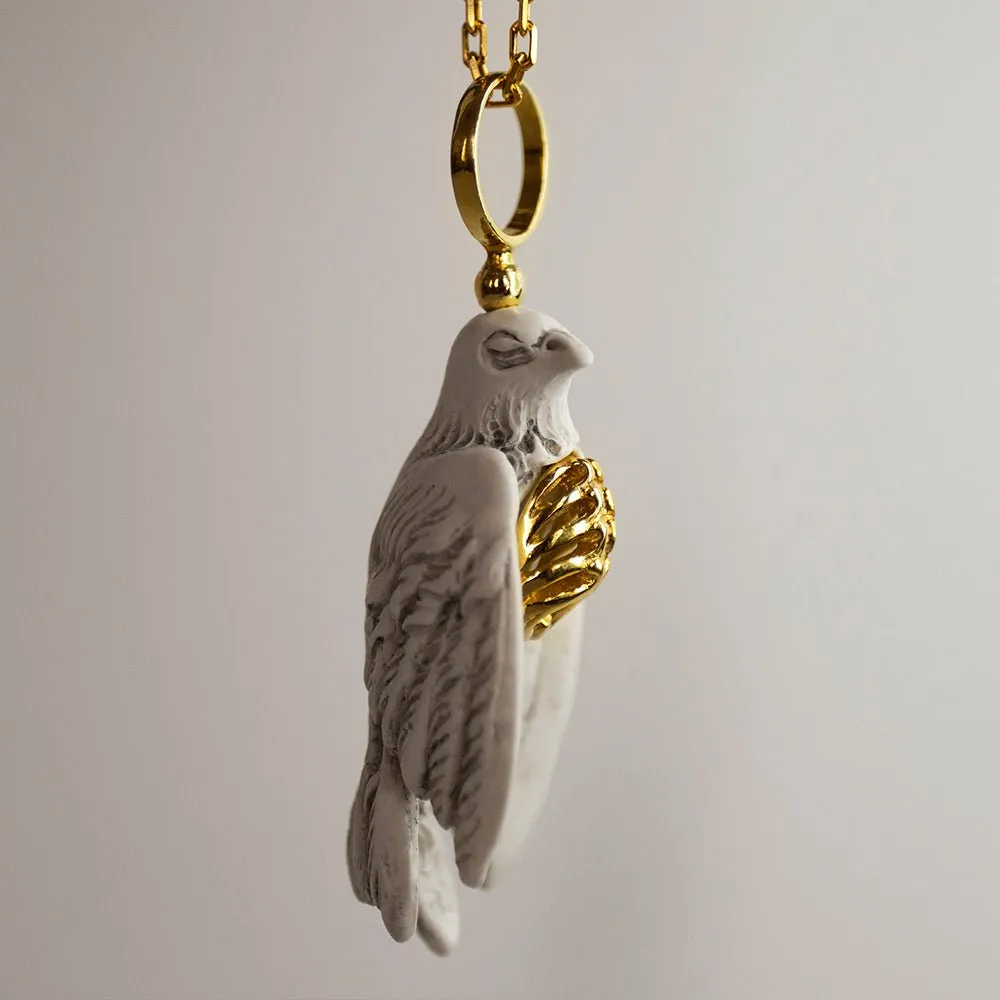 Avis Aeterna pendant - white