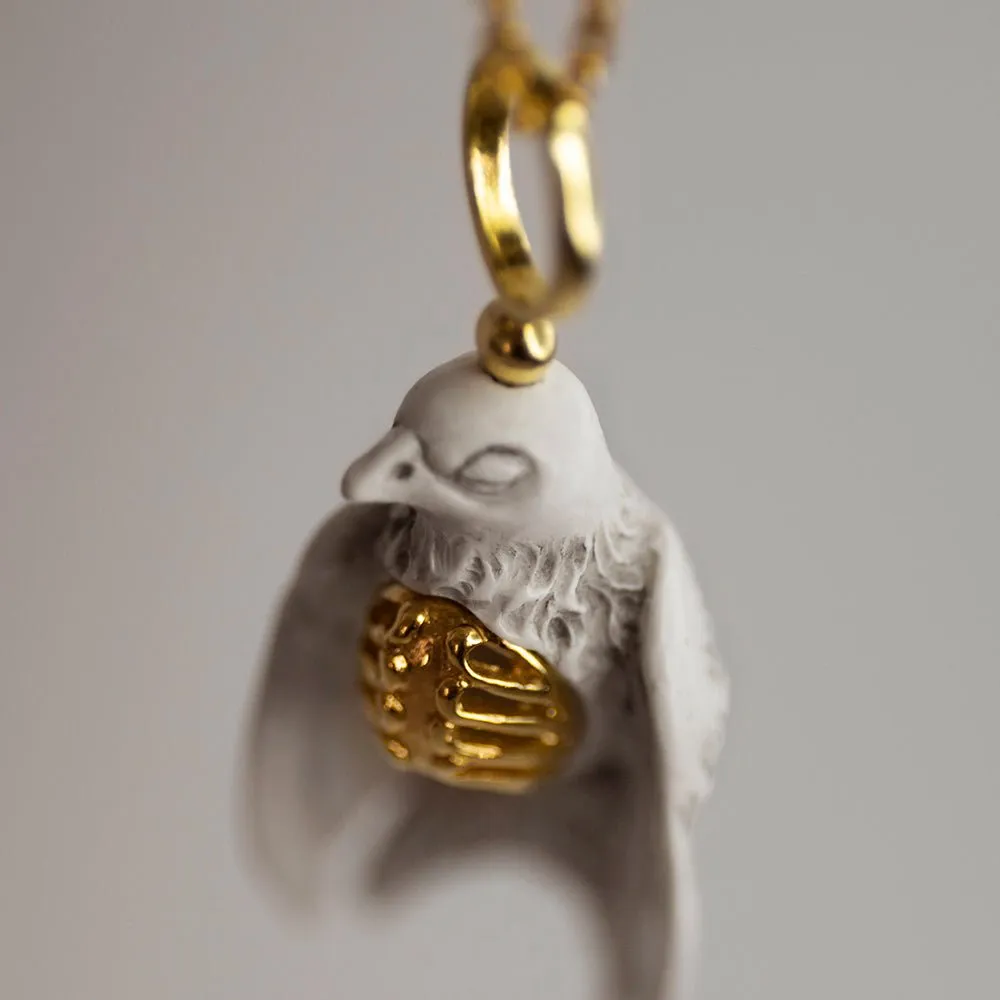 Avis Aeterna pendant - white