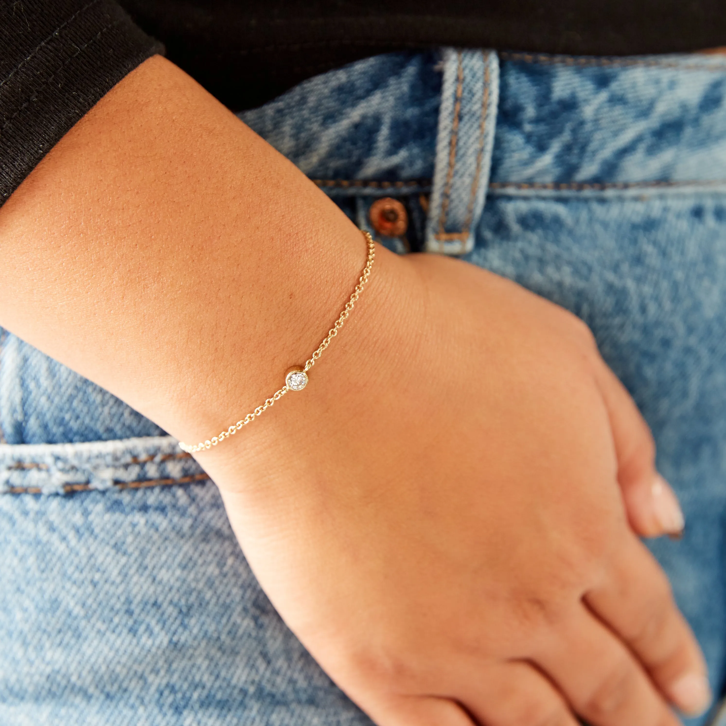 Ellie Bracelet - Bezel Setting with Lab-Diamond