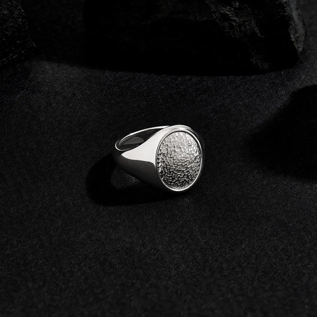 Hammered Oval Signet Ring in Silver