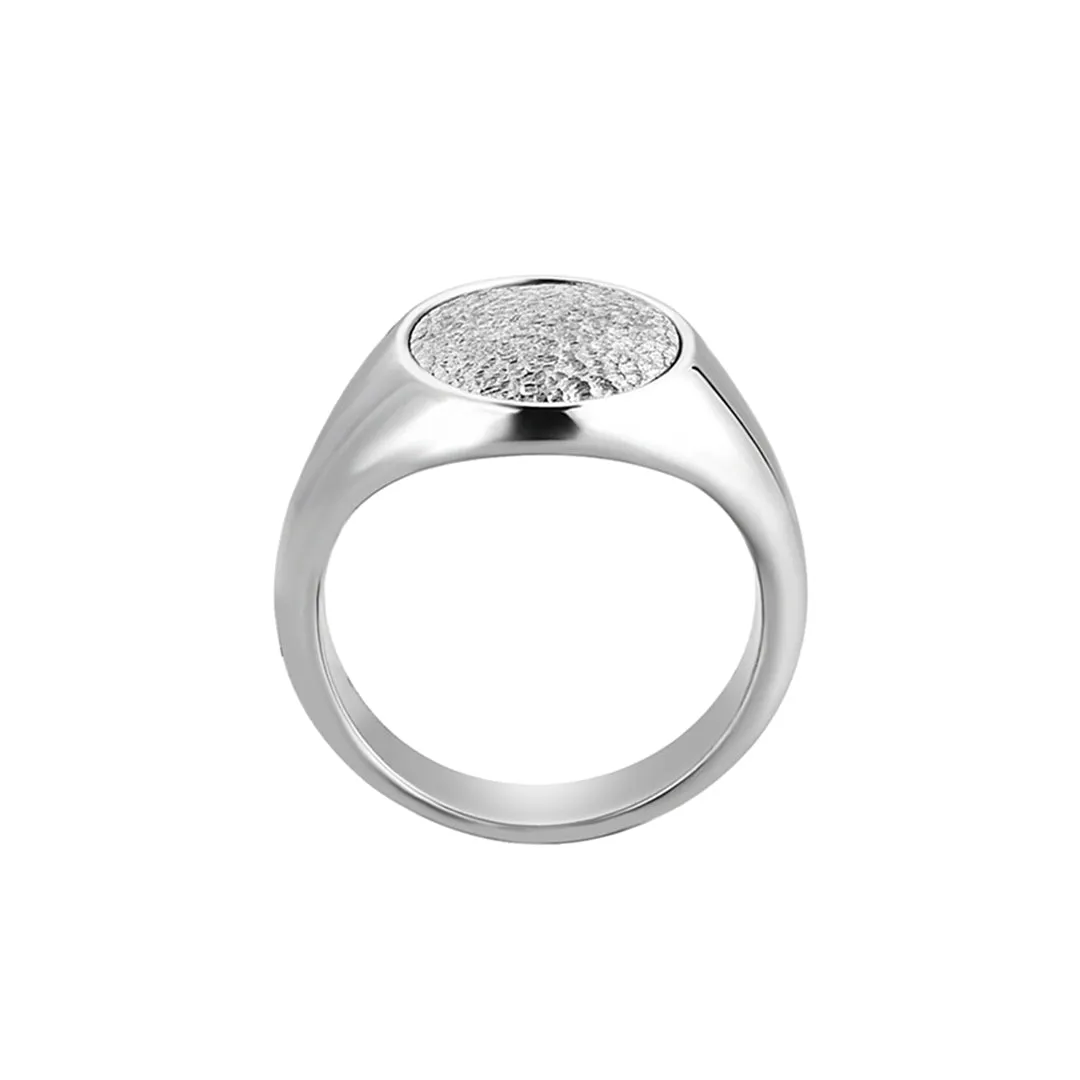 Hammered Oval Signet Ring in Silver