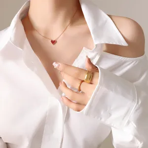 Light luxury style love clavicle chain titanium steel necklace 18k gold plated retro peach heart versatile