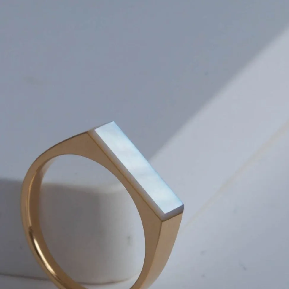 Narrow shell signet ring