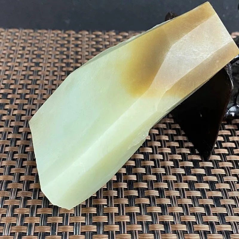 Natural Hetian Jade Rough Nephrite Raw (200g,8.5X5.0X2.3cm)