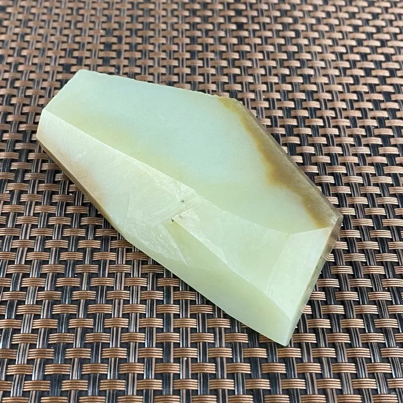 Natural Hetian Jade Rough Nephrite Raw (200g,8.5X5.0X2.3cm)