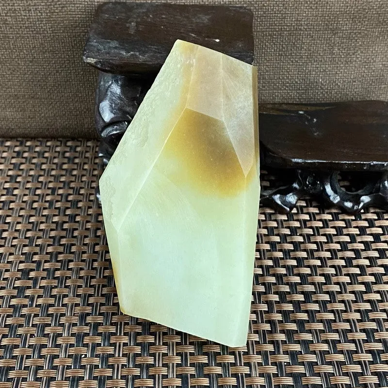 Natural Hetian Jade Rough Nephrite Raw (200g,8.5X5.0X2.3cm)