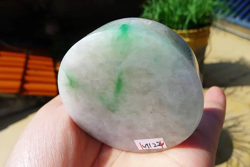 Natural Jade Rough Jadeite Raw (148g,5.4X5.4X1.9cm)