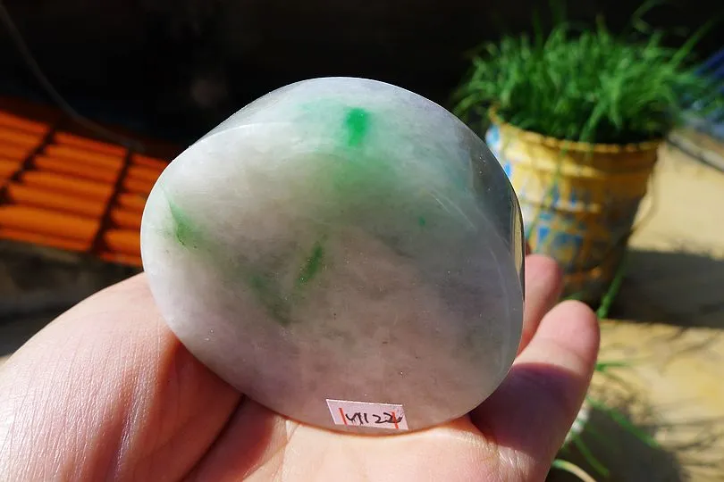 Natural Jade Rough Jadeite Raw (148g,5.4X5.4X1.9cm)