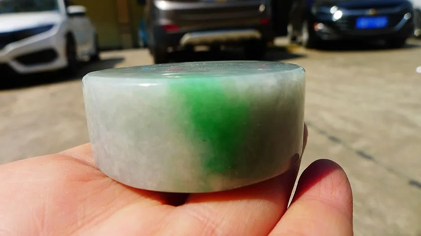 Natural Jade Rough Jadeite Raw (160g,5.4X2.1cm)