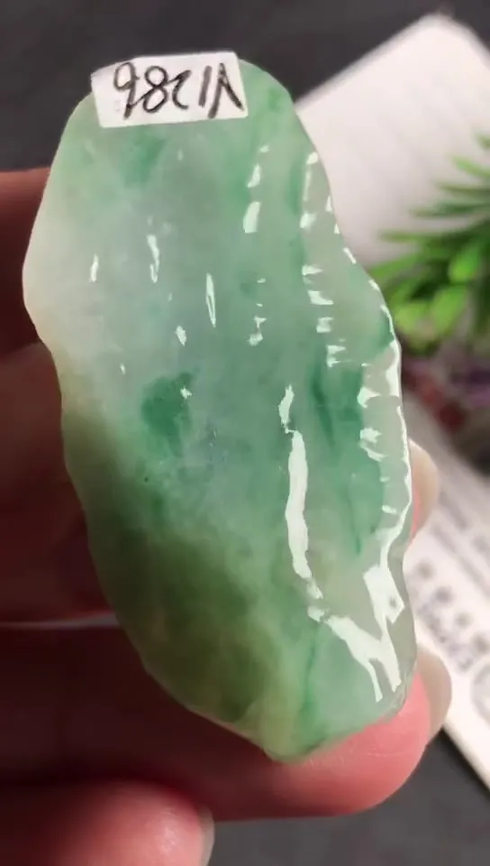 Natural Jade Rough Jadeite Raw (17g,4.6x2.2x0.9cm)-V1286