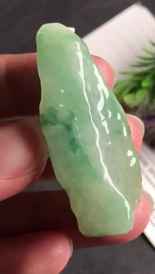 Natural Jade Rough Jadeite Raw (17g,4.6x2.2x0.9cm)-V1286