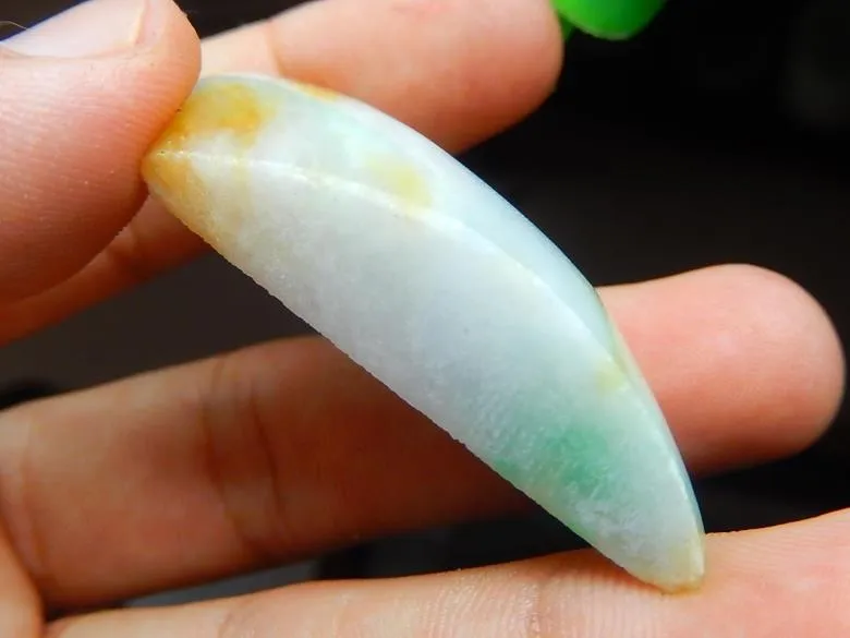 Natural Jade Rough Jadeite Raw (20g, 42X22X10mm)