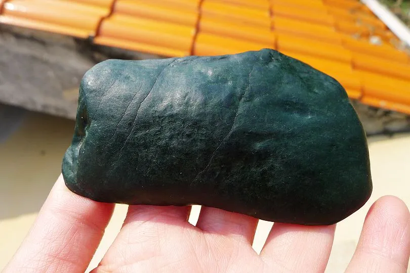 Natural Jade Rough Jadeite Raw 273g