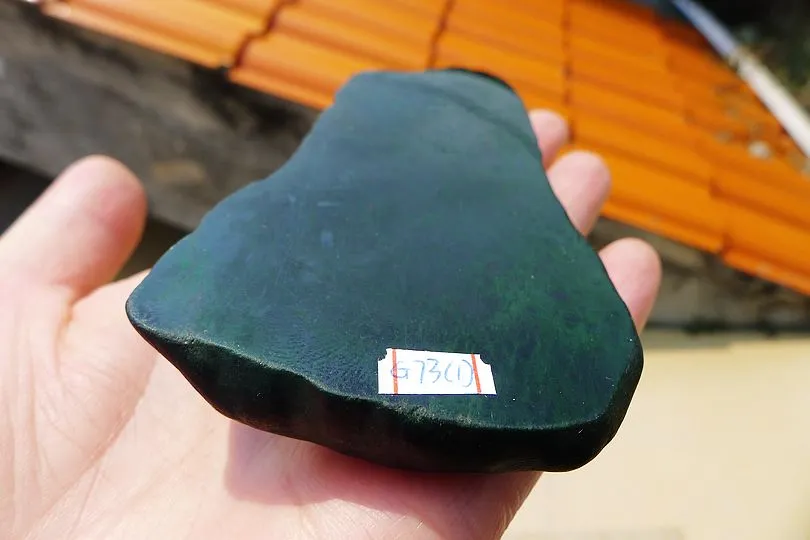 Natural Jade Rough Jadeite Raw 273g