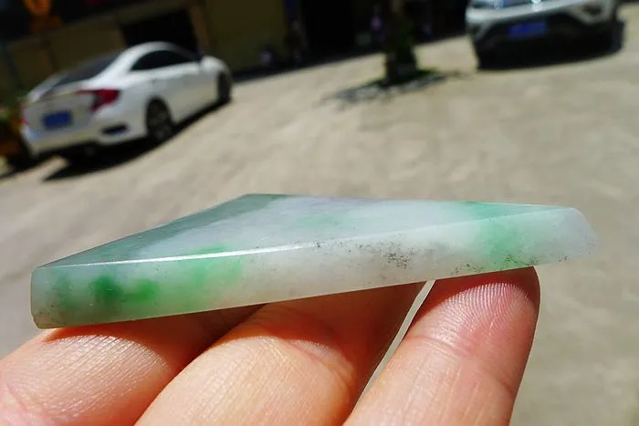 Natural Jade Rough Jadeite Raw (29g,6X4.5X0.6cm)