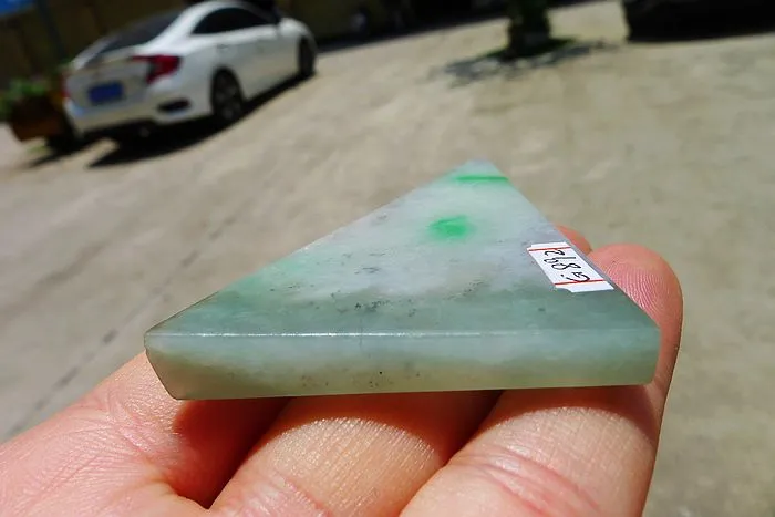 Natural Jade Rough Jadeite Raw (29g,6X4.5X0.6cm)