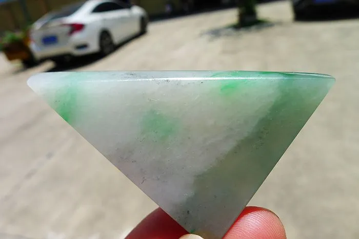 Natural Jade Rough Jadeite Raw (29g,6X4.5X0.6cm)