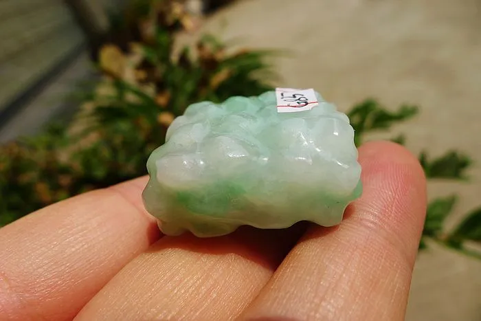 Natural Jade Rough Jadeite Raw (35g,3.8X2.6X1.6cm)