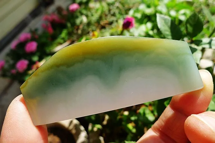 Natural Jade Rough Jadeite Raw (38g,7.1X2.9X0.6cm)