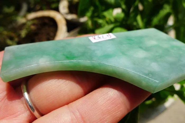 Natural Jade Rough Jadeite Raw (41g,7.5X3.7X0.65cm)