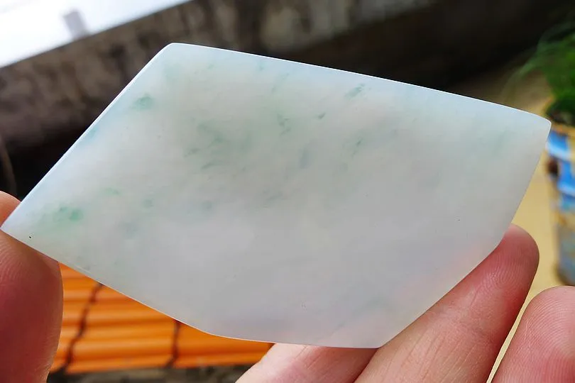 Natural Jade Rough Jadeite Raw (42g,7.8X4.3X0.45cm)