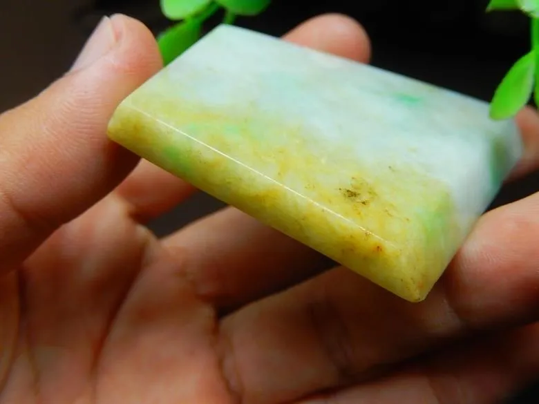 Natural Jade Rough Jadeite Raw (47g, 59X50X6.5mm)