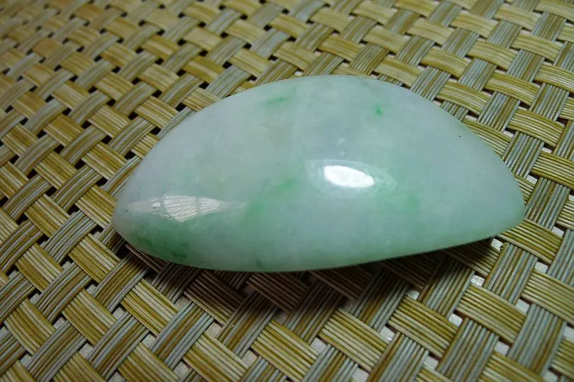 Natural Jade Rough Jadeite Raw (59g,6X3.5X1.7cm)