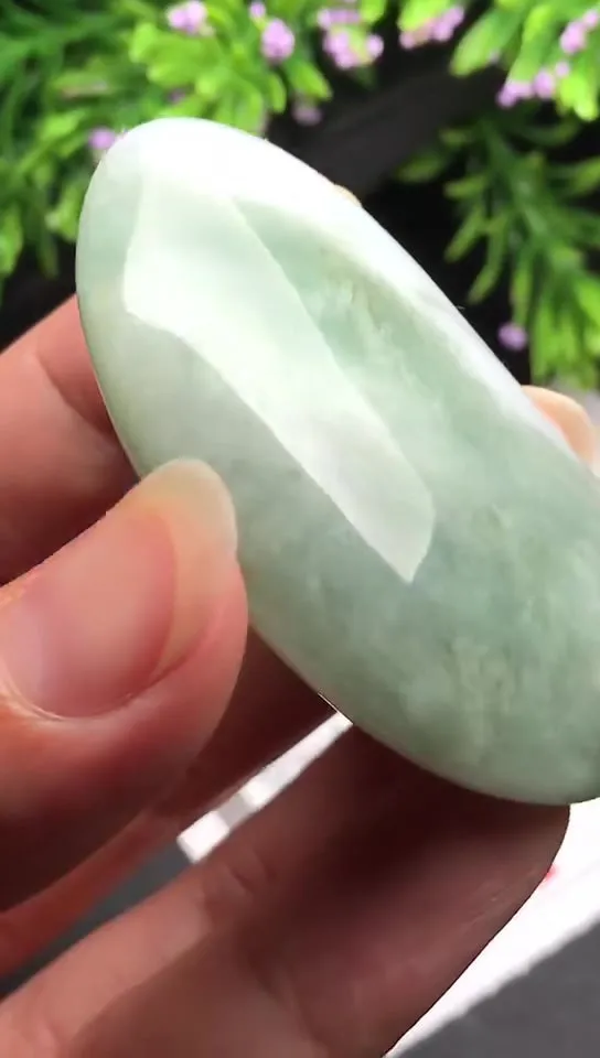 Natural Jade Rough Jadeite Raw (61g,5.3x3.6x1.65cm)-V1556