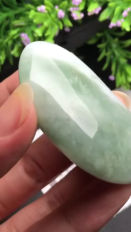 Natural Jade Rough Jadeite Raw (61g,5.3x3.6x1.65cm)-V1556