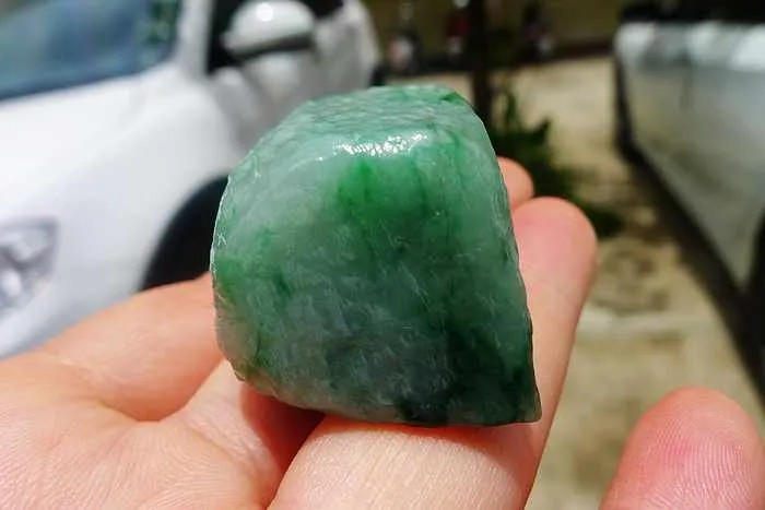 Natural Jade Rough Jadeite Raw (71g,5.3X2.7X2.2cm)