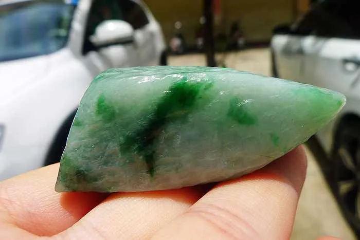 Natural Jade Rough Jadeite Raw (71g,5.3X2.7X2.2cm)