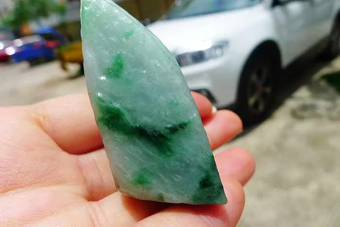 Natural Jade Rough Jadeite Raw (71g,5.3X2.7X2.2cm)