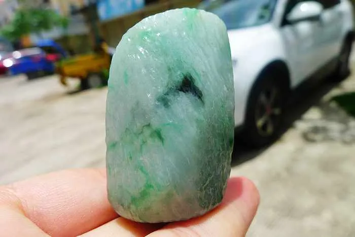 Natural Jade Rough Jadeite Raw (71g,5.3X2.7X2.2cm)