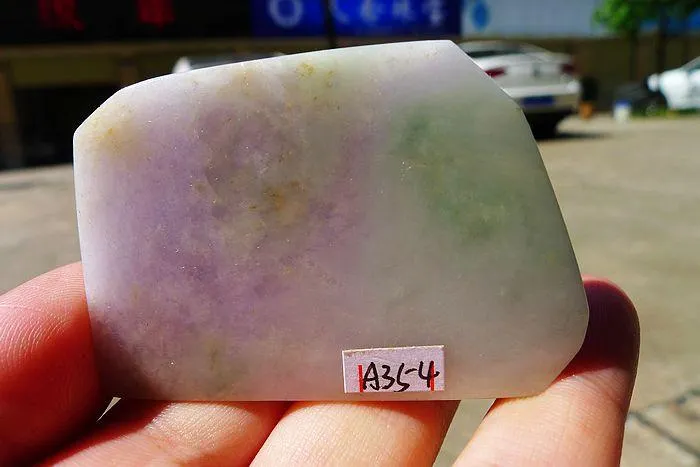 Natural Jade Rough Jadeite Raw (72g,5.9X4.1X1.1cm)