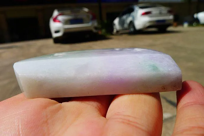 Natural Jade Rough Jadeite Raw (72g,5.9X4.1X1.1cm)