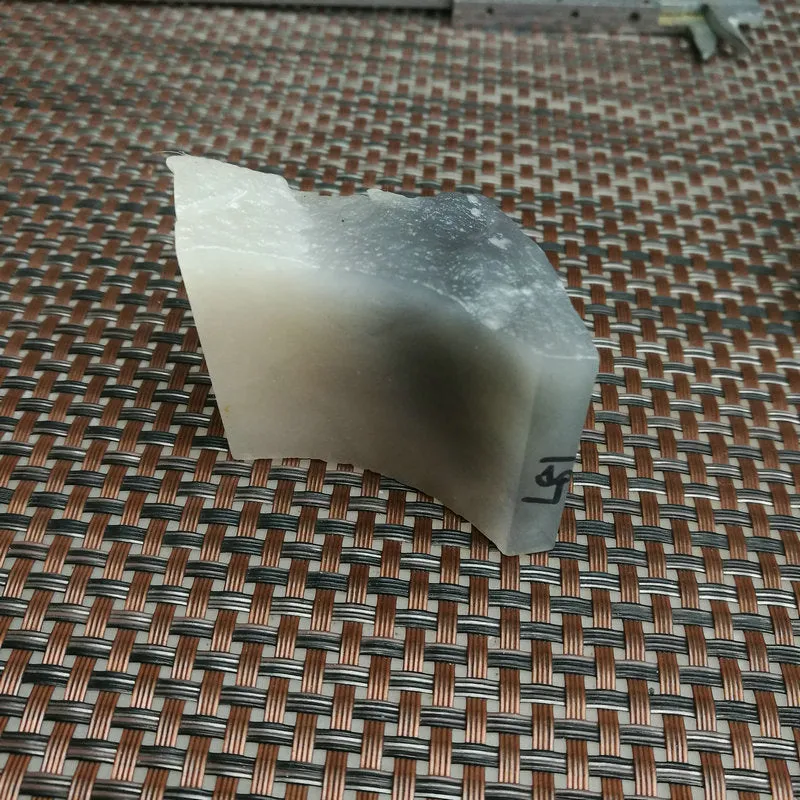 Natural Kunlun Jade Rough Nephrite Raw (114g, 4.3X3.7X1.5cm)