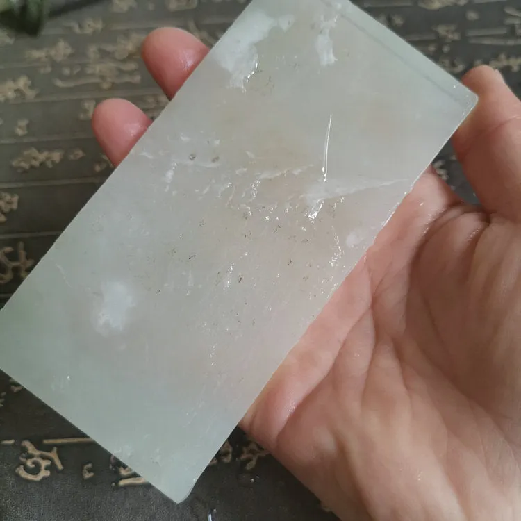 Natural Kunlun Jade Rough Nephrite Raw (143g, 12X6X0.5cm)