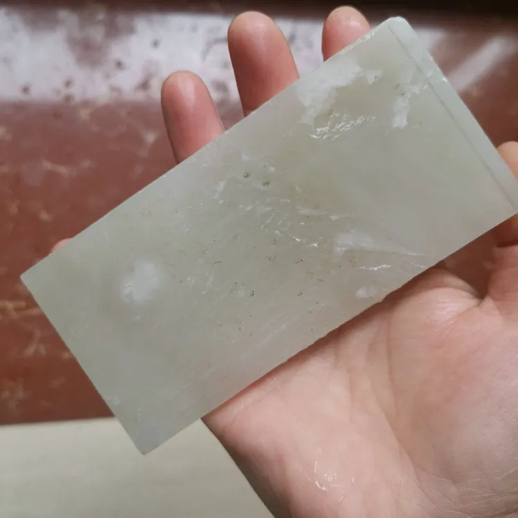 Natural Kunlun Jade Rough Nephrite Raw (143g, 12X6X0.5cm)