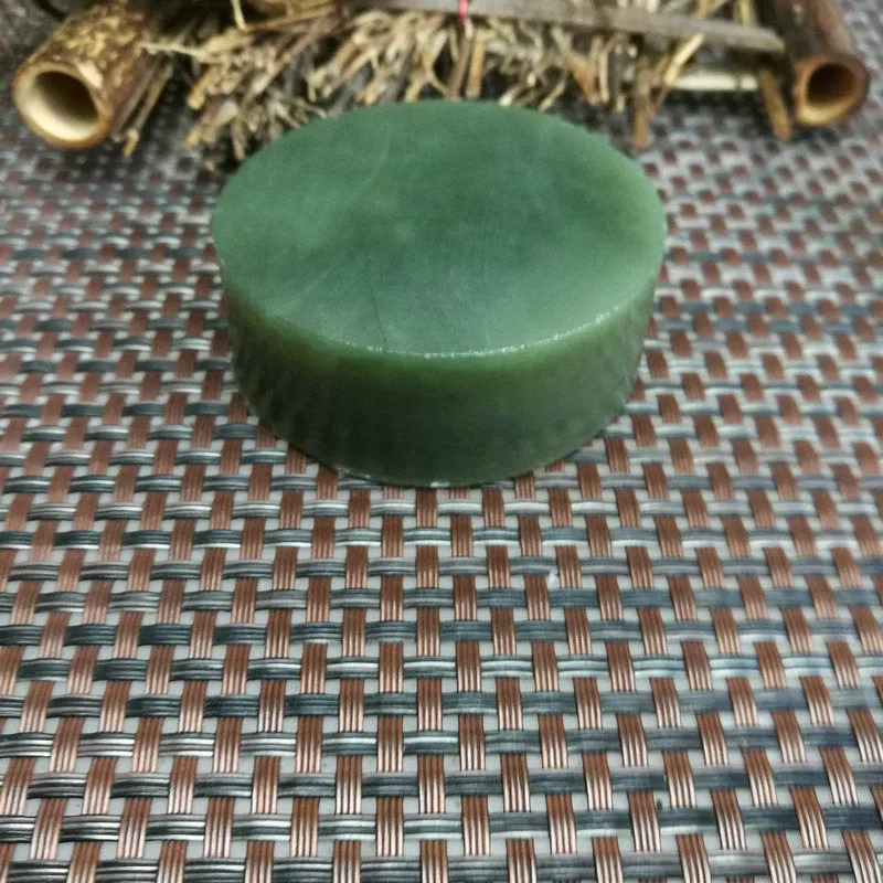 Natural Kunlun Jade Rough Nephrite Raw (158g, 5.7X2.1cm)