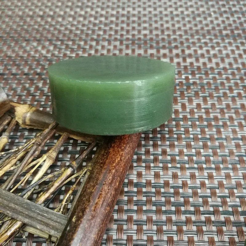 Natural Kunlun Jade Rough Nephrite Raw (158g, 5.7X2.1cm)