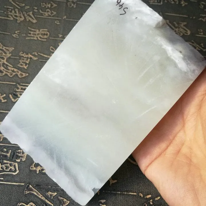 Natural Kunlun Jade Rough Nephrite Raw (343g, 12X8.3X1.1cm)